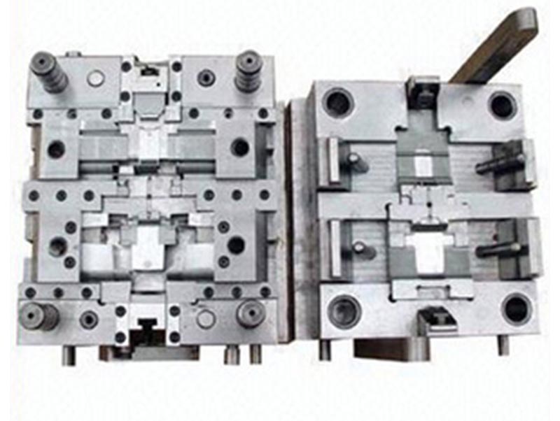 兴山精密塑料模-07